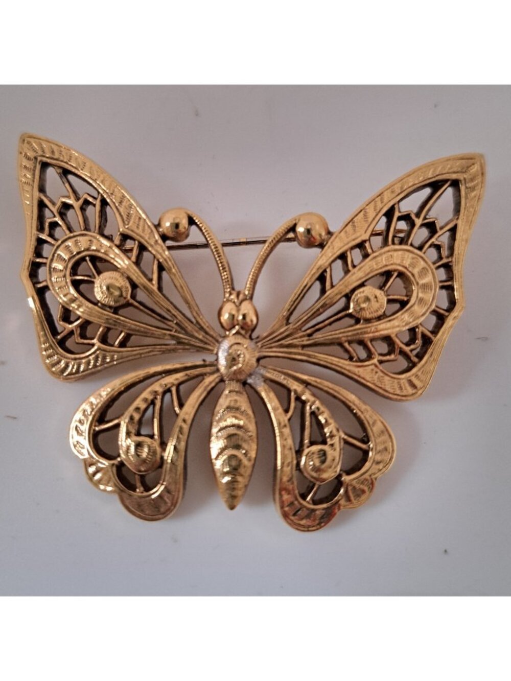 Vintage Ladies Butterfly Brooch Pin Gold Tone Gold Tone